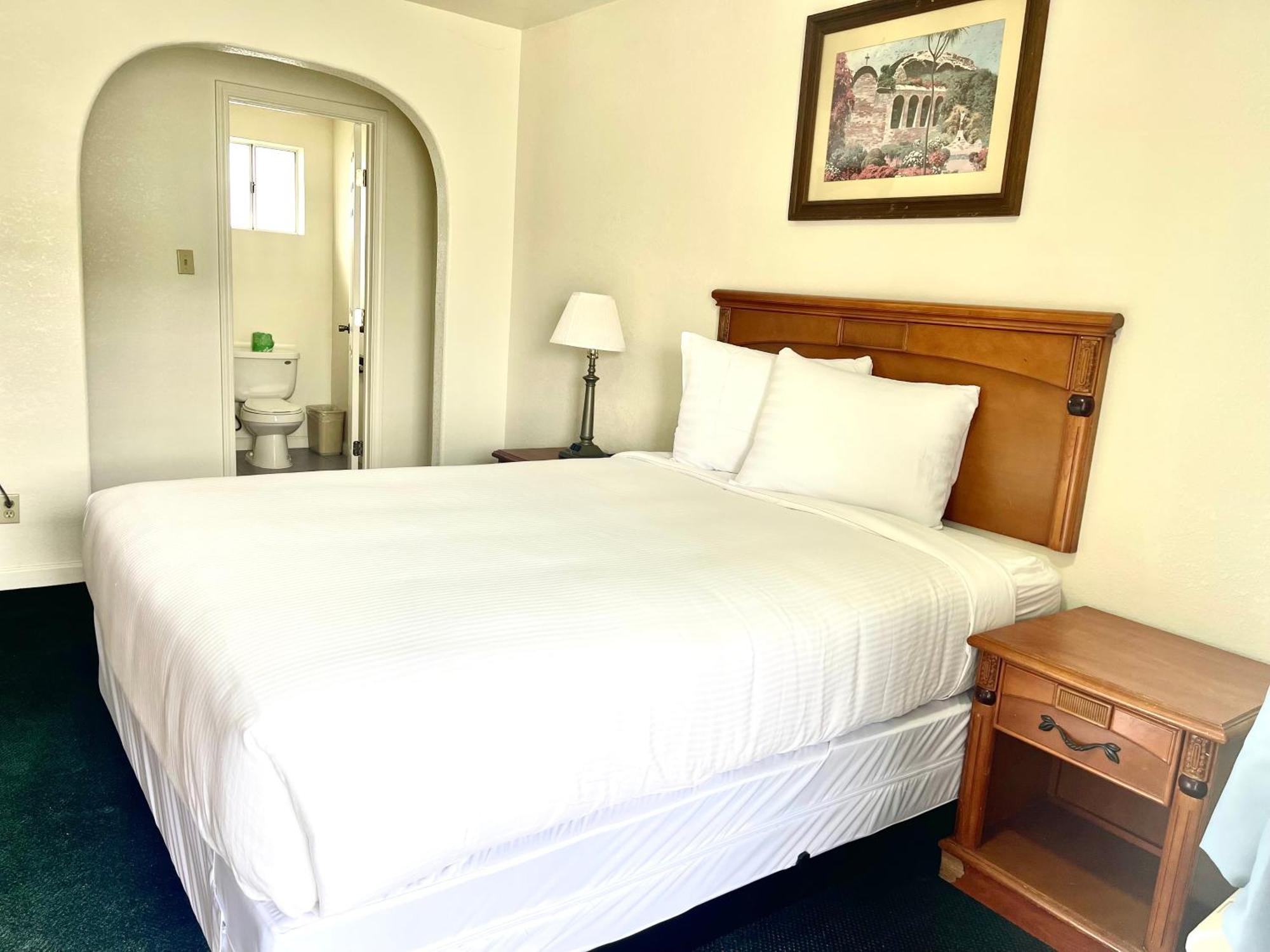 Deluxe Inn เฮย์เวิร์ด ภายนอก รูปภาพ